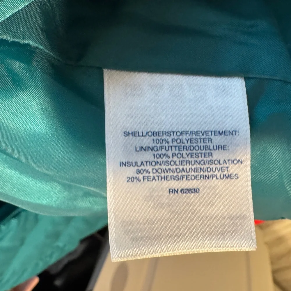 Lands' End Teal Puffer Vest - Picture 4 of 4